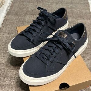 UGG Alameda Lace Up suede sneaker. NWT in box. Size 8.5. Navy